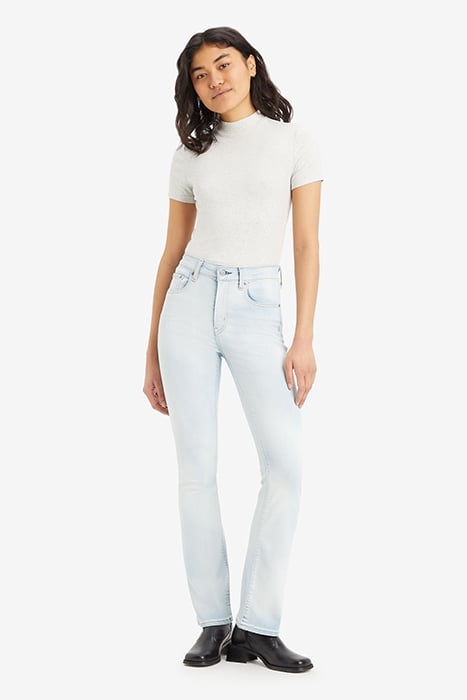 725 FLARED JEANS WHITE 2