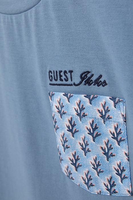 BOYS’ BLUE T-SHIRT WITH CORAL PRINT POCKET 5