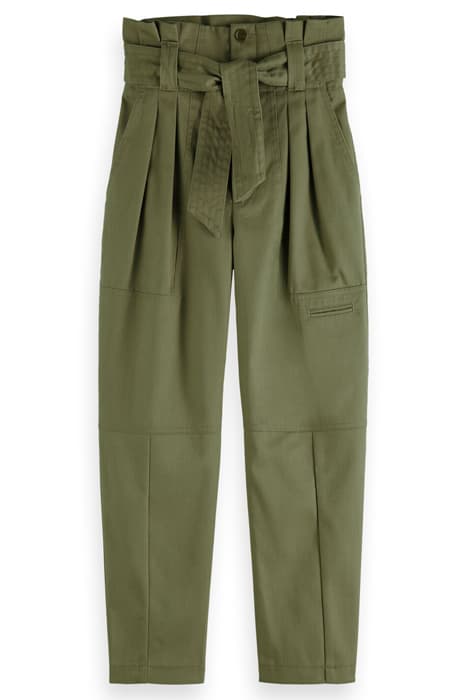 PAPER BAG CARGO PANTS IN CLEAN TWILL ARMY by Scotch & Soda