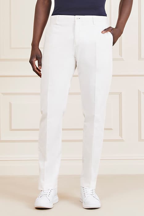 GREGORY NEW CHINO RE SALT WHITE by Marciano by Guess