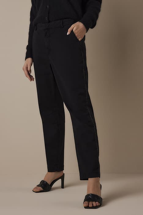 CHINO PANT PEACHY FINE TWILL BLACK by Summum Woman