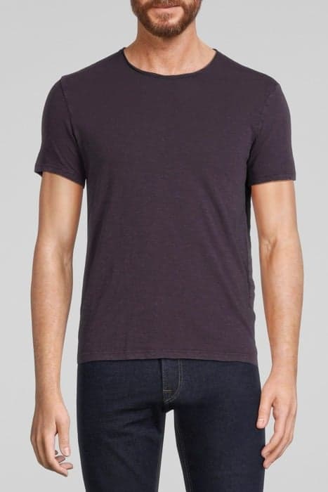 DARK PLUM ESSENTIAL ROUND NECK T-SHIRT DARK PLUM by IKKS