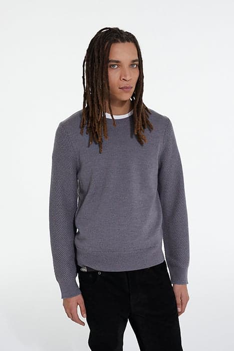 ROUND NECK SWEATER WITH POINT DETAILS ON THE SIDE MIDDLE GRE by The Kooples