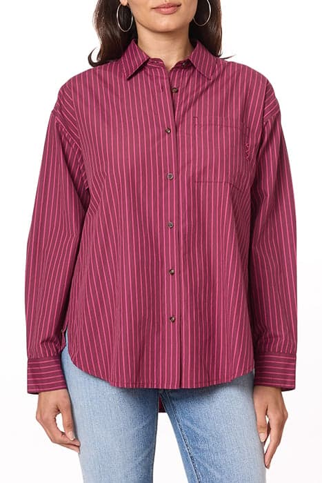 BOYFRIEND SHIRT W/ BUTTON DTL BURGUNDY/MAGENTA by Scotch & Soda