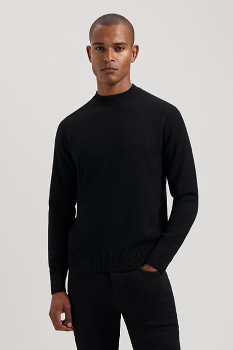 DS_FELL MOCK NECK BLACK by Dstrezzed