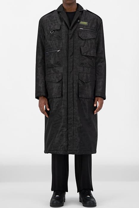 BLACK JOEL COAT by Daily Paper