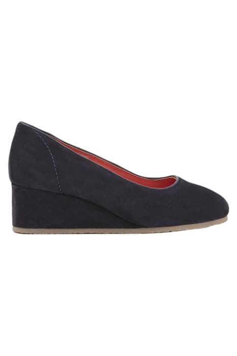 ISSY WEDGE COURT SHOE DARK NAVY by White Stuff