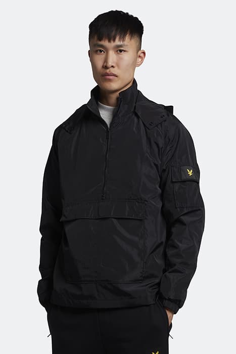 POCKET OVERHEAD JACKET JET BLACK by Lyle & Scott