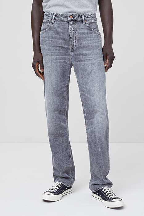 CLOSED MEN BOGUS STRAIGHT JEANS MID GREY by Closed