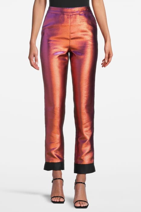 WOMEN‘S CIGARETTE TROUSERS IN IRRIDESCENT FABRIC PINK/ORANGE by Marcell von Berlin