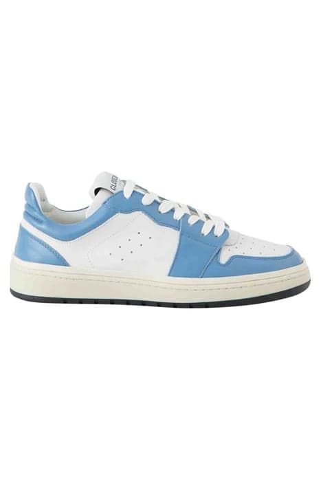 SNEAKER LOW DUSTY BLUE by Closed