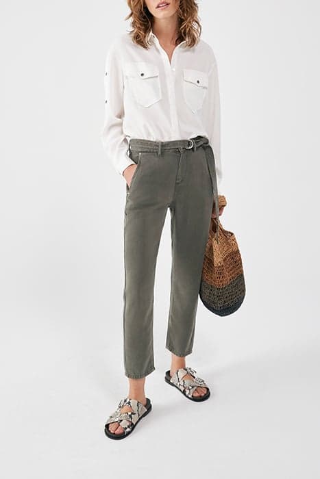 KHAKI BAGGY JEANS WITH SILVER-TONE BUCKLE BELT by IKKS