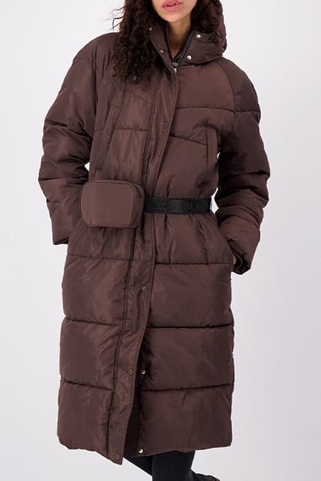 BELTED PUFFER COAT BROWN by Black Bananas