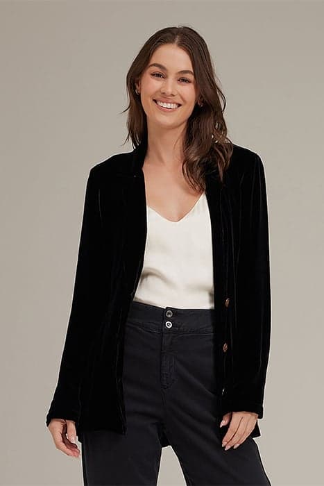 NOTCH COLLAR BELTED BLAZER BLACK by Bella Dahl