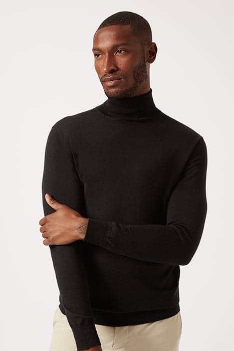 MERINO TURTLE NECK BLACK SLIM FIT by LABFRESH