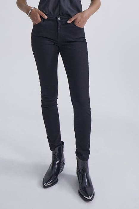 BLACK SCULPT-UP SLIM JEANS WITH STUDS DOWN SIDES by IKKS