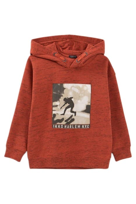 BOYS’ DARK RED MARL HOODIE WITH SKATEBOARDER IMAGE by IKKS