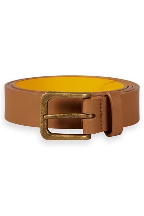 ESSENTIALS RECYCLED LEATHER BELT TAUPE by Scotch & Soda