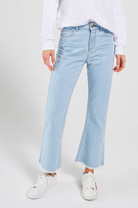 BLUE CROPPED JEANS WITH FRAYED CUFFS 1