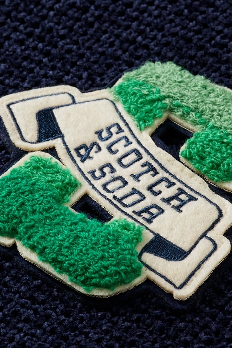 CHENILLE ARTWORK PULLOVER NIGHT 8