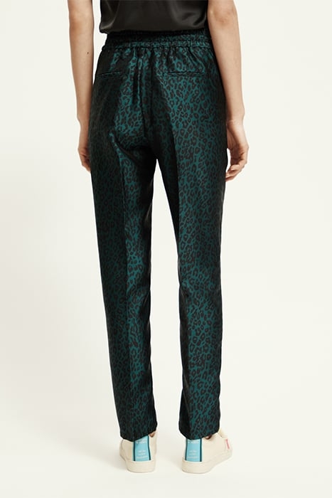 MAIA - MID RISE TAPERED LEG LEOPARD JACQUARD JOGGER CREATURE 2