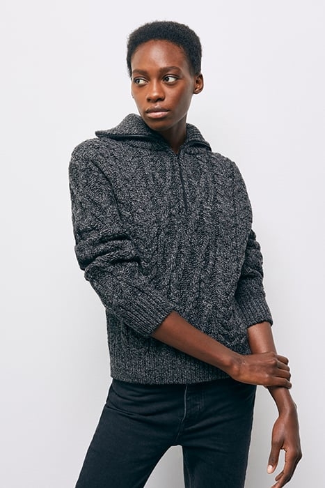 ZIP-UP TRUCK COLLAR SWEATER IN CABLE WOOL BLACK DARK GREY 1