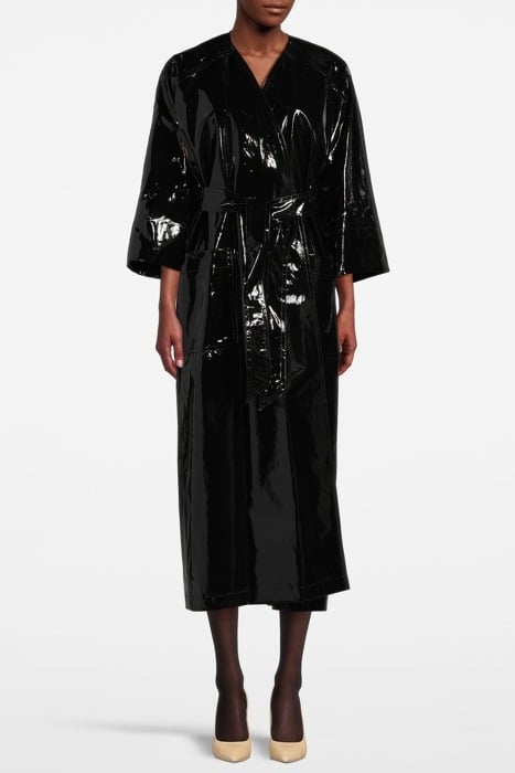 COATED WRAP COAT BLACK 1