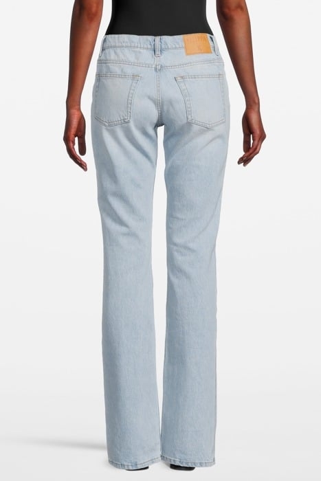 PINTUCK JEANS LIGHT BLUE 2