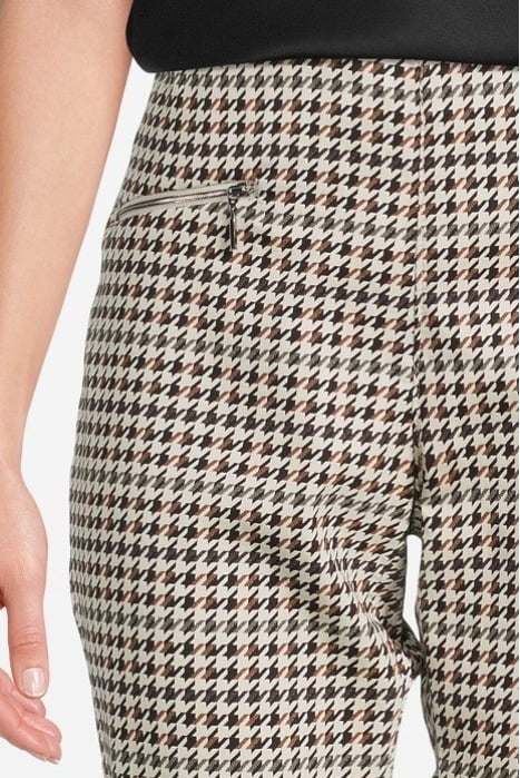 ZENE10-621501 BROWN TONE 4