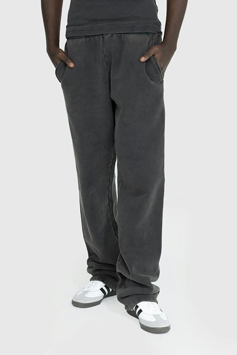 ENTIRE STUDIOS – STRAIGHT LEG SWEATPANT BLACK 1