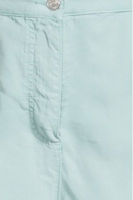 BERMUDA SHORTS IN GARMENT-DYED LYOCELL BLUE 4