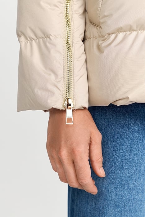 BIG PUFFER JACKET SUSTAINABLE DOWN CAFFEE LATTE 6