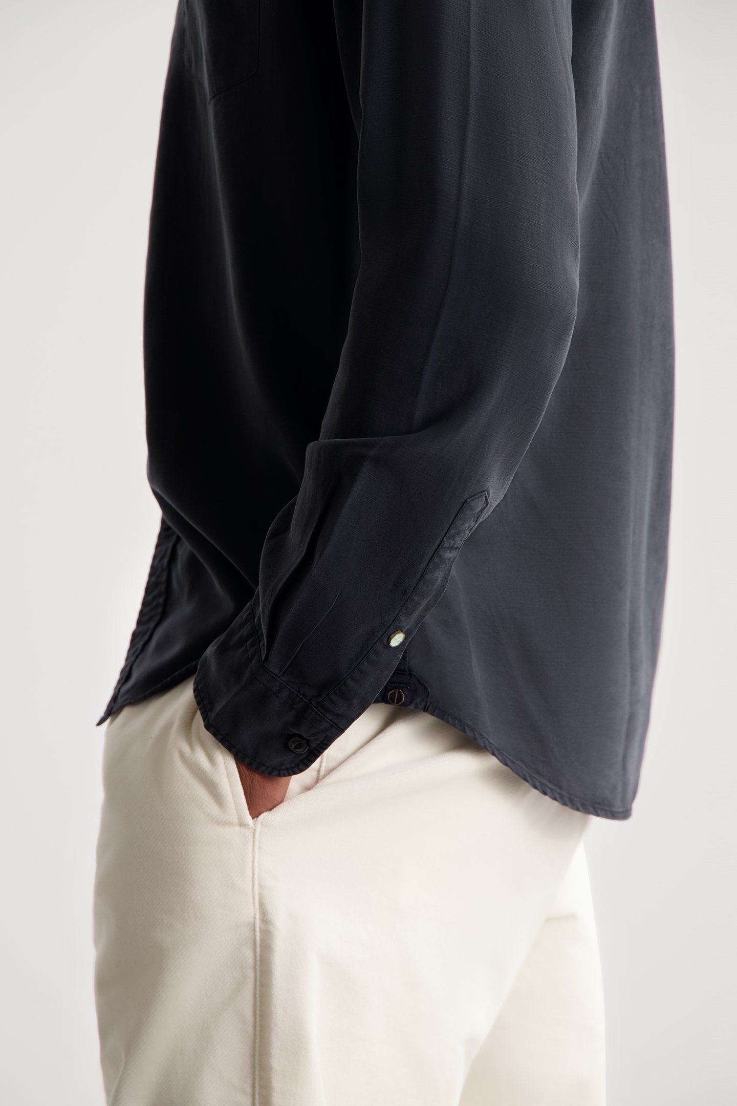 DS_LAMONT SHIRT BLACK 6