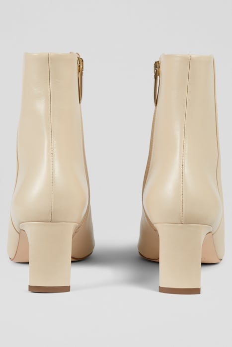 MARGAUX BLUNT BOOTS SAND 4