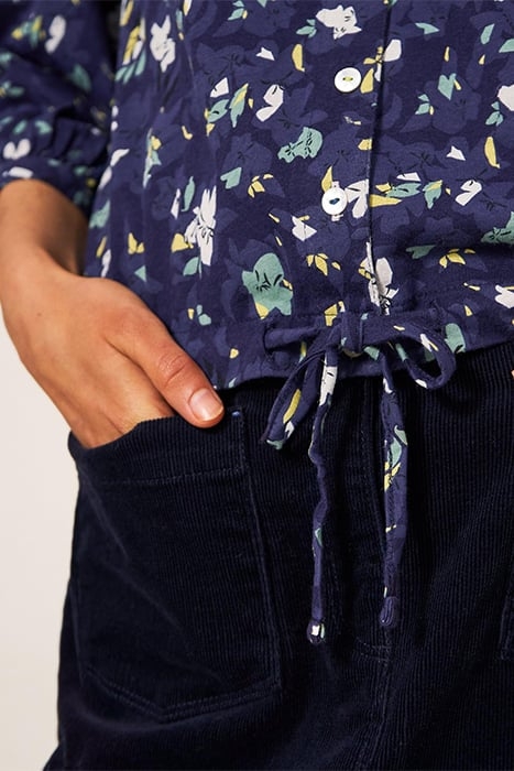 BENNIE TIE HEM SHIRT NAVY PRINTED 4