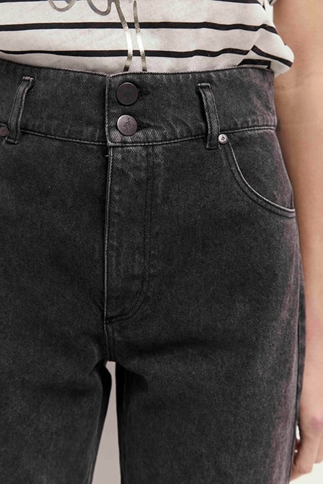 LE CHRISSY - 7/8TH MEDIUM GREY STRAIGHT JEANS IN WATERLESS D 4