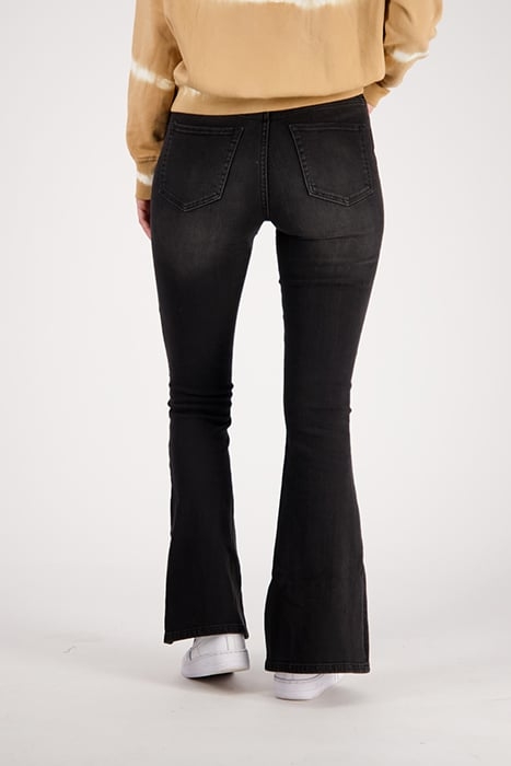 SUNRISE SLIT JEANS BLACK STONE 2