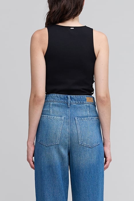 SLEEVELESS BLACK OPEN TOP WITH STUDS ON THE SIDE 2