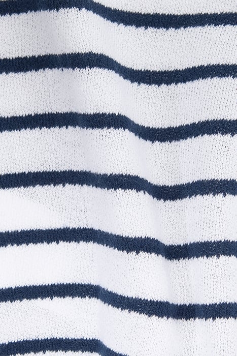 GIRL’S NAVY ORGANIC COTTON T-SHIRT WITH EMBROIDERED HEART 6