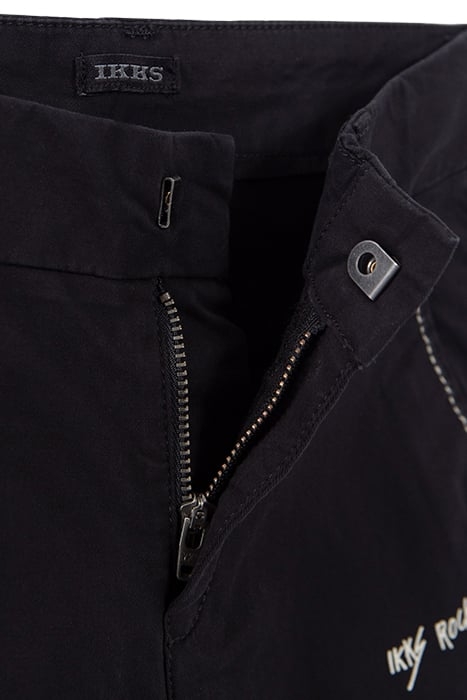 BOYS' BLACK CHINO SHORTS WITH SADDLE STITCHED POCKETS 5