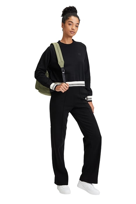 LARAMIE CROPPED CREW SWEAT BLACK 3